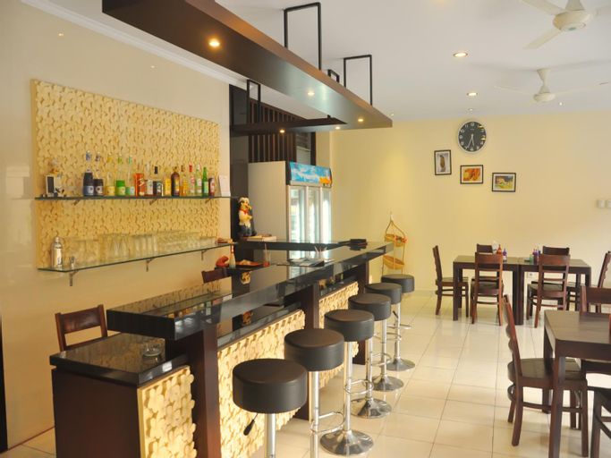 Food & Drinks 5, Jesen Inn 2, Badung