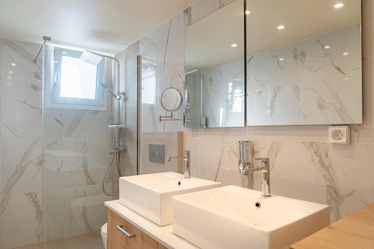 Bathroom 4, Diamond Nevelo Quality Villas, Crete