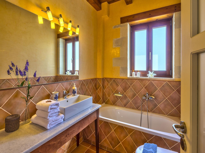 Room 2, Azure Villa in Platanias, Crete