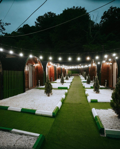 Others 5, Botanico Kvariati, Batumi