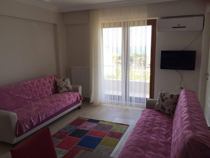 Others 5, Yasar Apart, Merkez