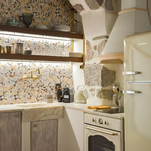 Room 5, Traditional Sirma in Klima, South Aegean