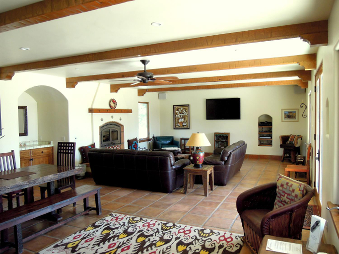 Others 3, Croad Vineyards - The Inn, San Luis Obispo