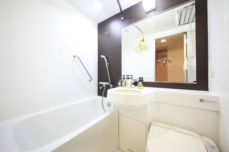 Bathroom 3, Art Hotel Niigata Station, Niigata