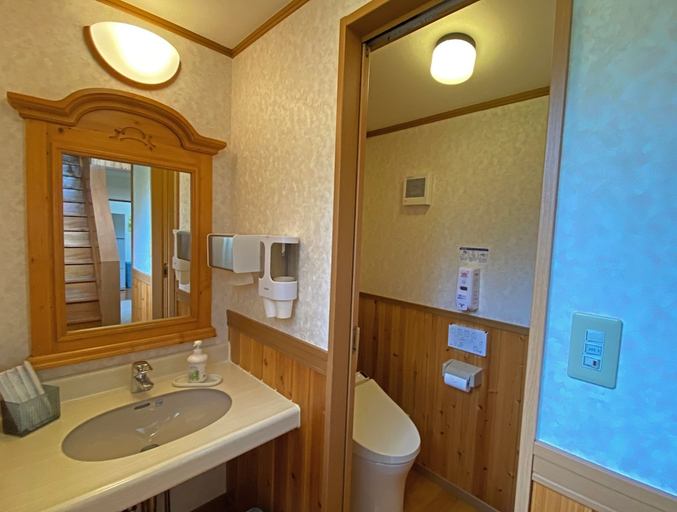 Bathroom 3, Lake Villa Kawaguchiko, Fujikawaguchiko