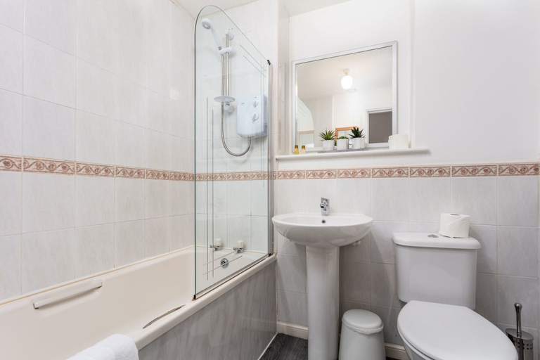 Bathroom, The Original Donnini Apartment, South Ayrshire