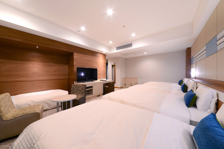 Bedroom 3, Vessel Hotel Campana Okinawa, Chatan