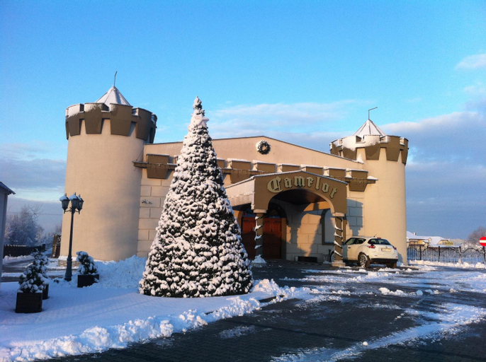 Zamek Camelot, Dębica