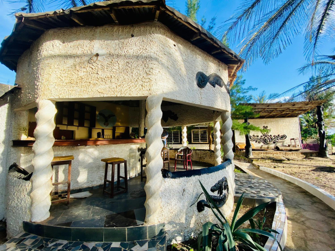 Food & Drinks 2, Jungle Beach Resort, Kombo South