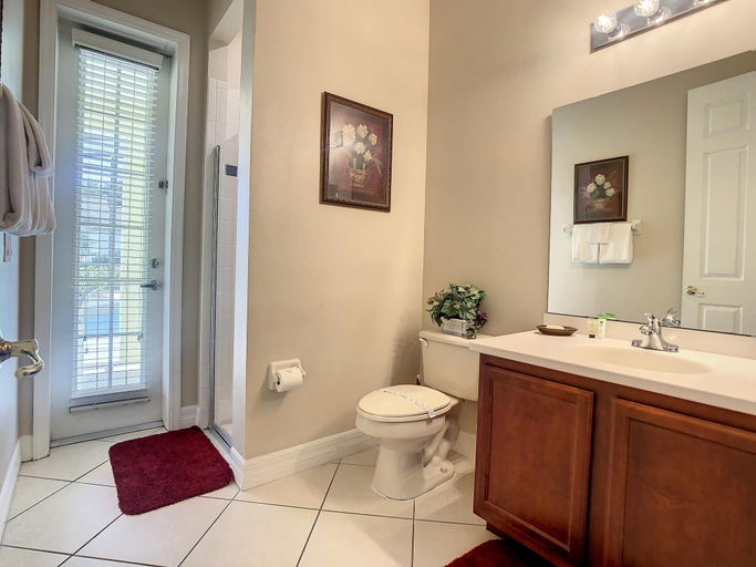 Room 2, Fantastic 7 Bed 6 Bath in Prestigious Gated Comm, Osceola