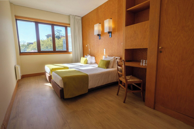 Bedroom 4, Vilar Oporto Hotel, Porto
