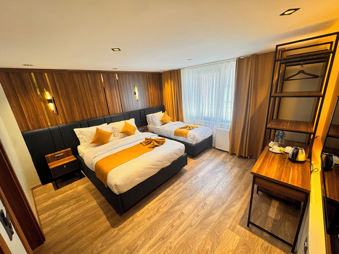 Bedroom 3, Galata Calm Tale Hotel, Beyoğlu