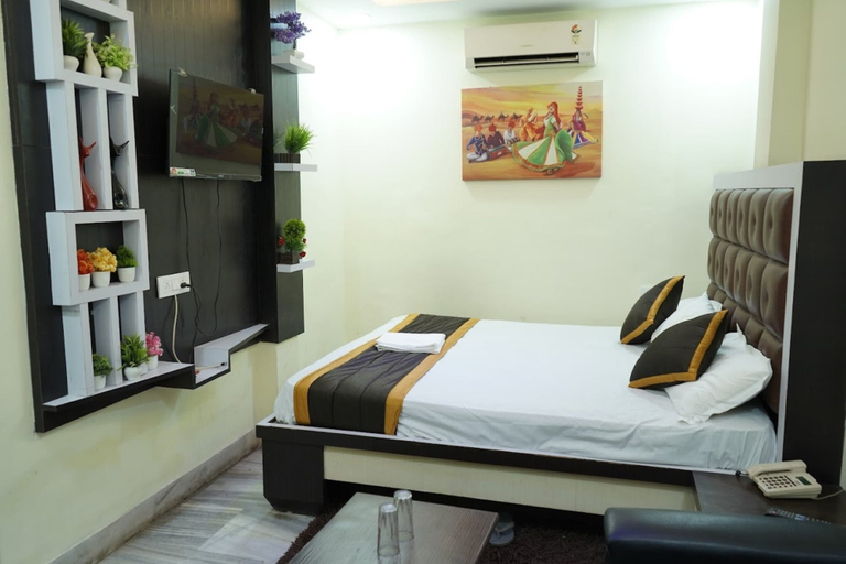 Bedroom 3, Hotel Midtown Chapra, Saran
