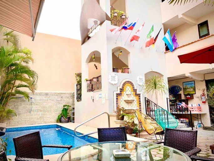 Others 5, Suites Fenicia, Cozumel