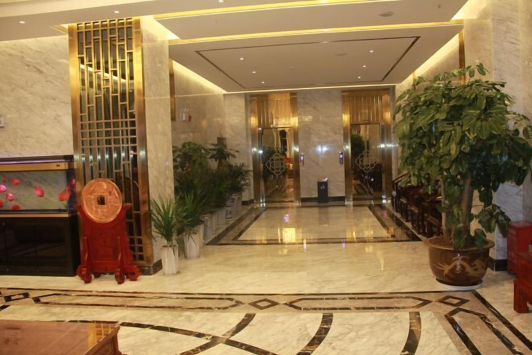 Others 5, Qirui Hotel, Qujing
