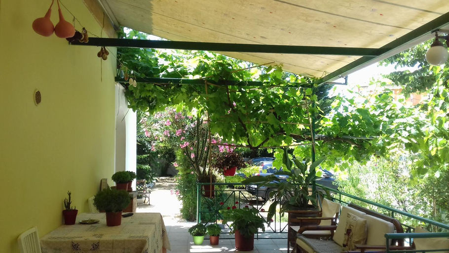 Others 5, Lenia Studios, Ionian Islands