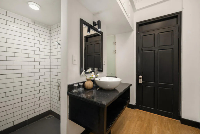 Bathroom 4, Kly Boutique Hotel, Huế