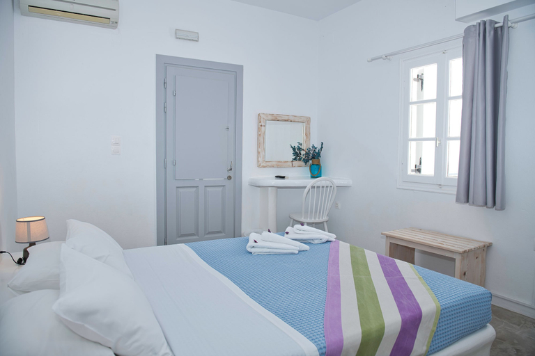 Bedroom 5, The Last Sunbeam - Adults Only, South Aegean