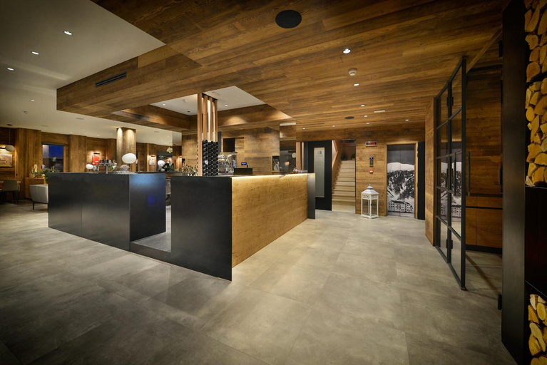 Public Area 2, Hotel Bernina, Sondrio