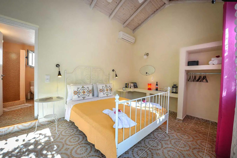 Room 2, Eleni Cottage, Ionian Islands