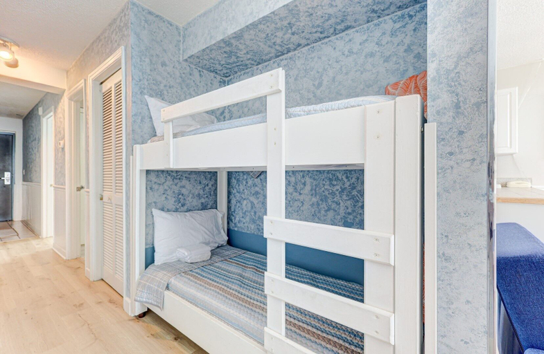 Room 3, 0801 Seaside Sunrise by Atlantic Towers, New Hanover