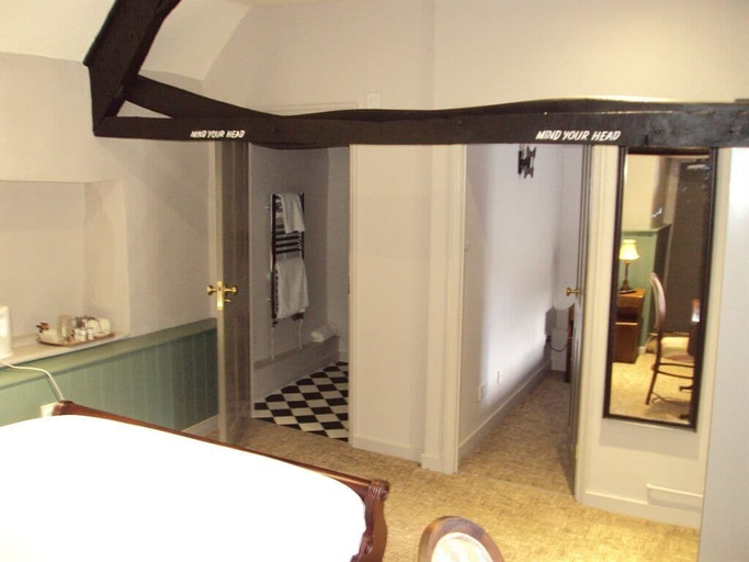 Bedroom 3, George Inn, Mere, Wiltshire