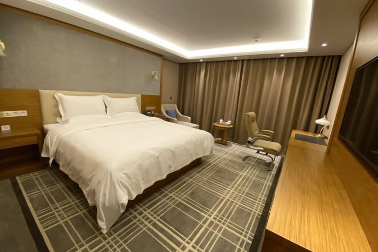 Bedroom 3, Qirui Hotel, Qujing