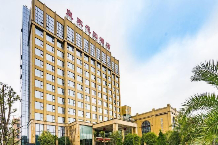 Exterior & Views 2, Royal Garden Hotel, Wenzhou