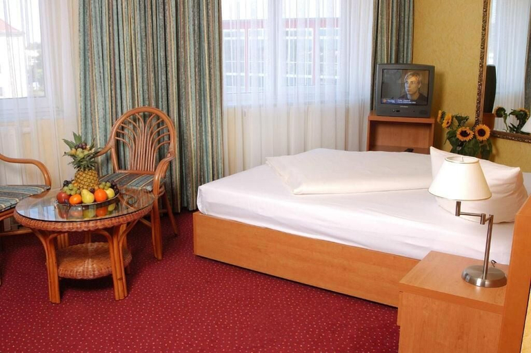 Bedroom 3, AXXON Hotel, Brandenburg an der Havel