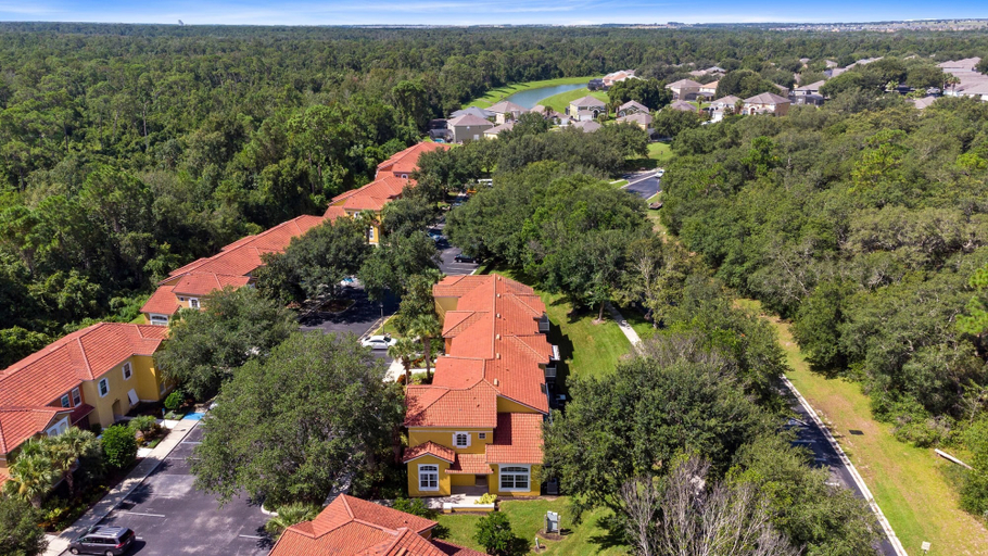 Room 3, Disney Area 4 bed 3 5 Bathroom Emerald Island, Osceola