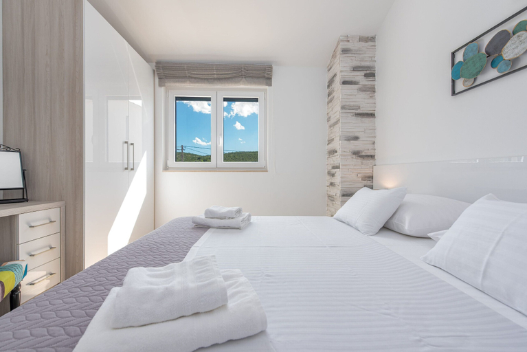 Bedroom 3, Villa Ivo, Posedarje