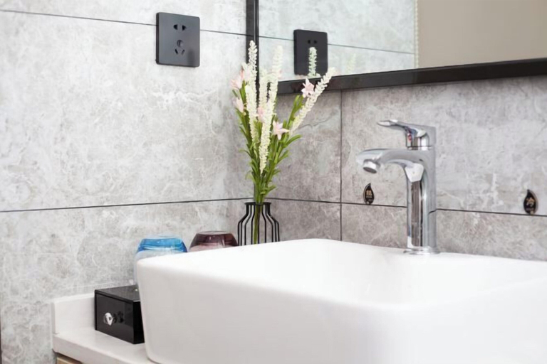 Bathroom 4, Youmi Hotel, Changde