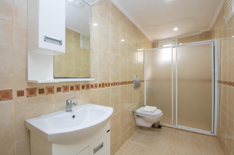 Bathroom 4, Golden Trio Villa in Oludeniz, Fethiye