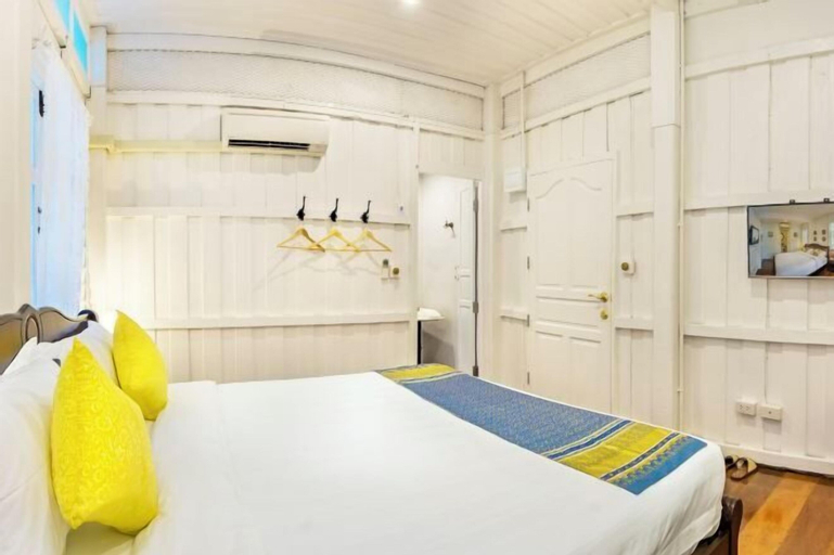 Bedroom 19