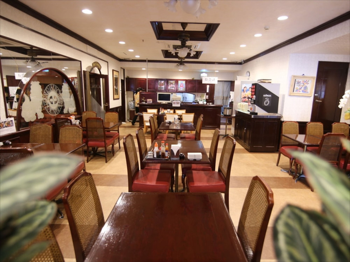 Food & Drinks, Sunrise Hotel, Okinawa