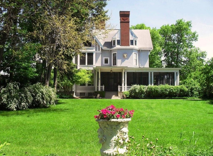 Exterior & Views 2, Alexander Mansion Bed and Breakfast, Winona