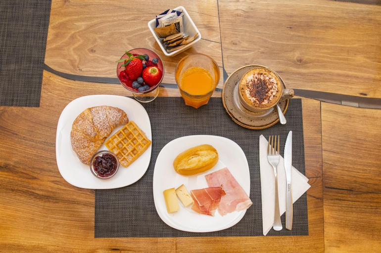 Food & Drinks 5, Palazzo Rivola, Bergamo