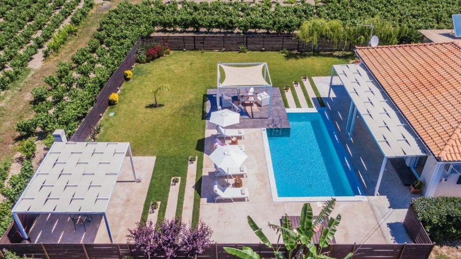 Room 4, Madini Luxury Villa With Private Swimming Pool, Ionian Islands