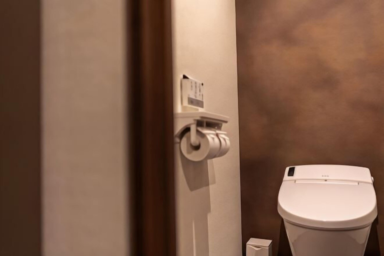 Bathroom 30