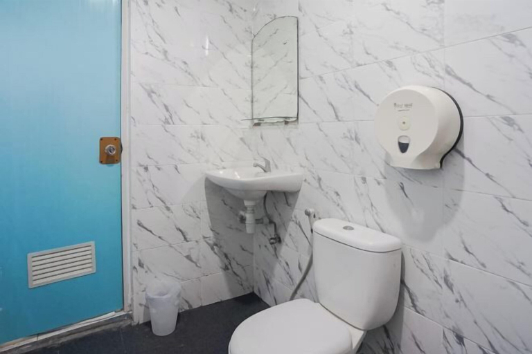 Bathroom 4
