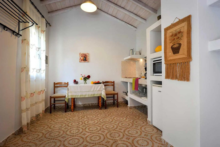 Room 4, Aimilia Cottage in Longos, Ionian Islands