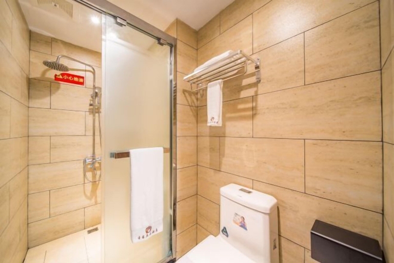 Bathroom 4, Sofia Hotel, Hainan
