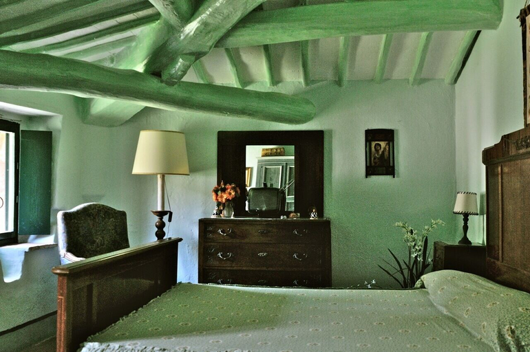 Bedroom 3, Villa Gaia, Siena