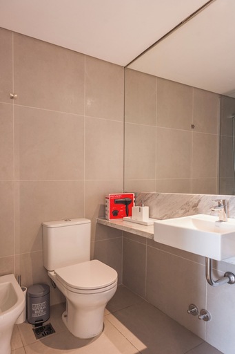 Bathroom 3, CloudBA Thames Soho Apartments, Distrito Federal