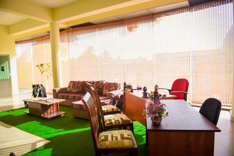 Others 4, Hotel Mount Valley, Thissamaharama