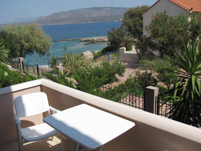 Others 5, Lakonia Bay - Apartments, Peloponnese