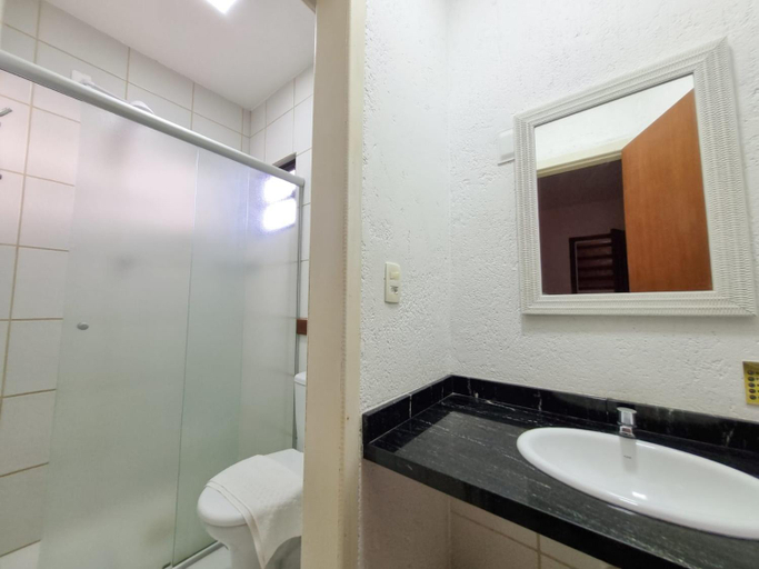 Bathroom, Apart Hotel Beira do Mar, Florianopolis
