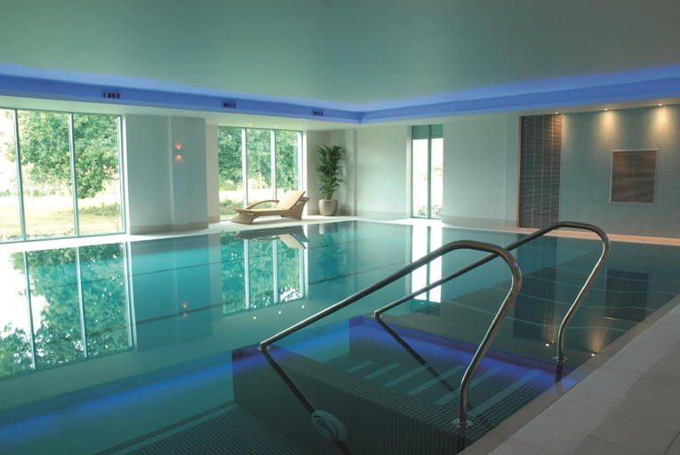 Sport & Beauty 2, De Vere Cotswold Water Park, Gloucestershire
