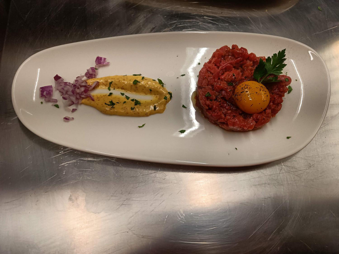 Food & Drinks 2, Lou Rose, Aosta