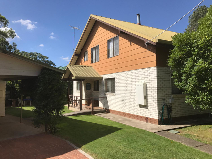 1, Lakeside Chalet & Studio, Indigo - Pt A